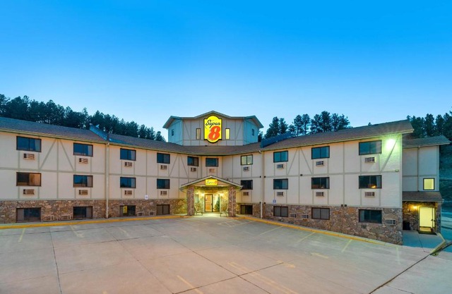 Super 8 by Wyndham Hill City/Mt Rushmore/Area