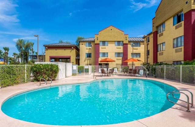 Super 8 by Wyndham - Mesa/Gilbert