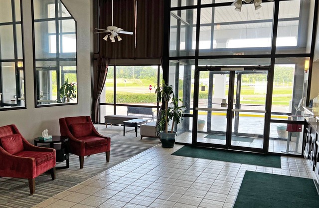 Super Inn and Suites Philadelphia