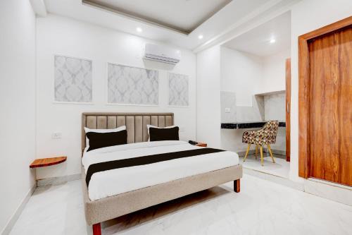 Super Townhouse Sarai Metro Station Formerly Palla