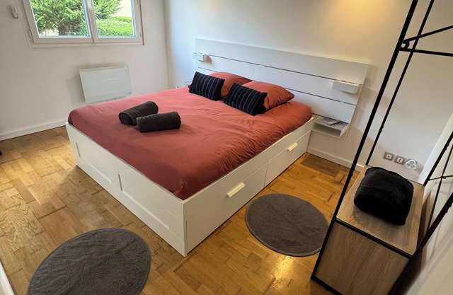 Superb studio in the center of Beauvais. Central yet quiet