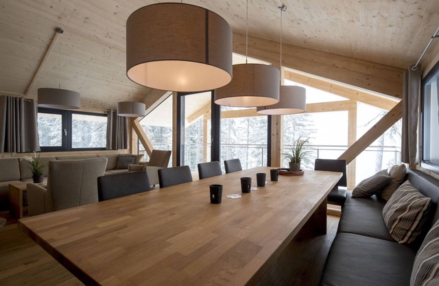 Superior Chalet # 11 with IR sauna & whirlpool inside