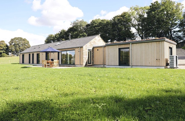 Superior deluxe 3 bedroom house