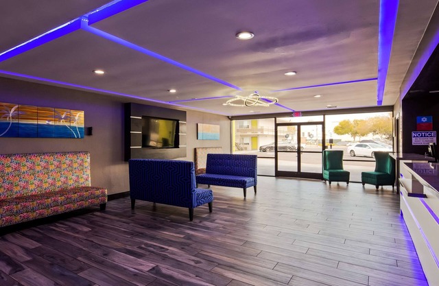 SureStay Plus Hotel by Best Western Point Richmond