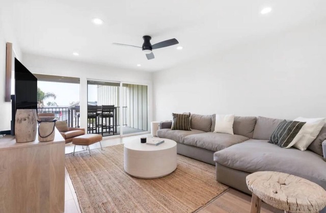 Surfs Up Stunner Solana Beach & Del Mar - Walkable