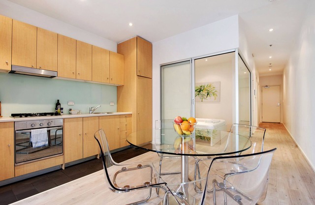 Swainson on Bent - 4.68