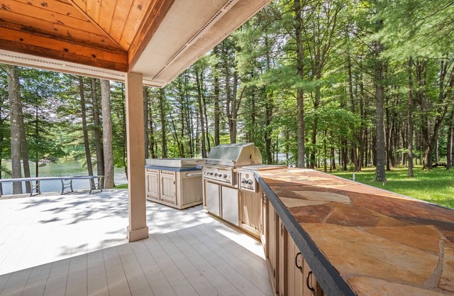 Swan's Nest | Lakefront with Private Dock & Game Room!