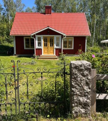 Swedish idyllic forest house