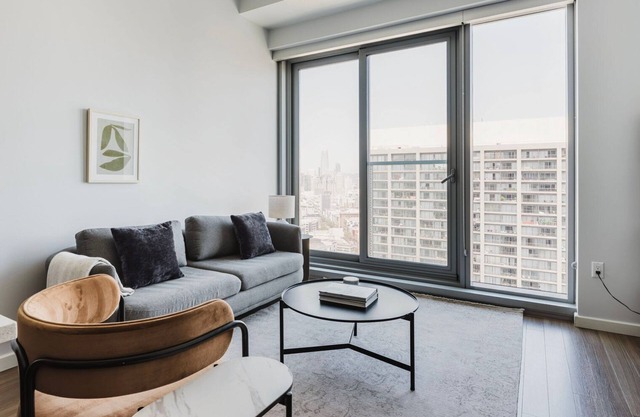 Sweet Hayes Valley 1BR w/Spa, Pool, & Fitness Center