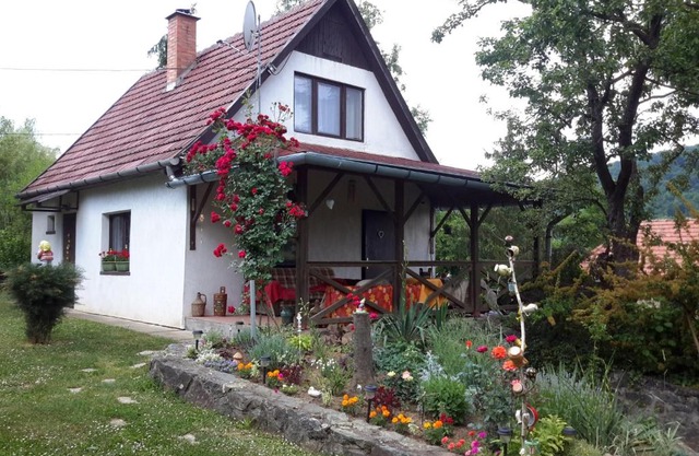 Szarvaskő Szérűskert vendégház
