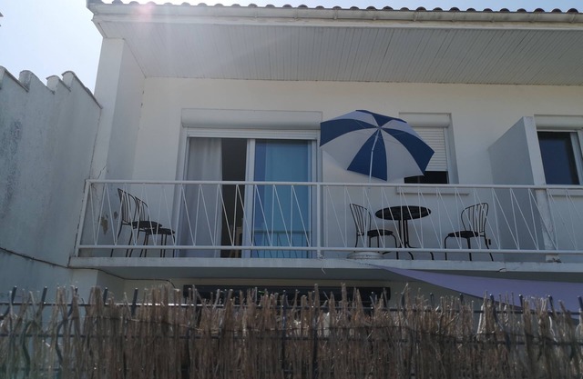 T2 apartment seaside