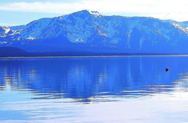 TAHOE BEACH CLUB! 3bd 2ba. Garage, AC Patio Restaurant, AC. Dock pool spa option