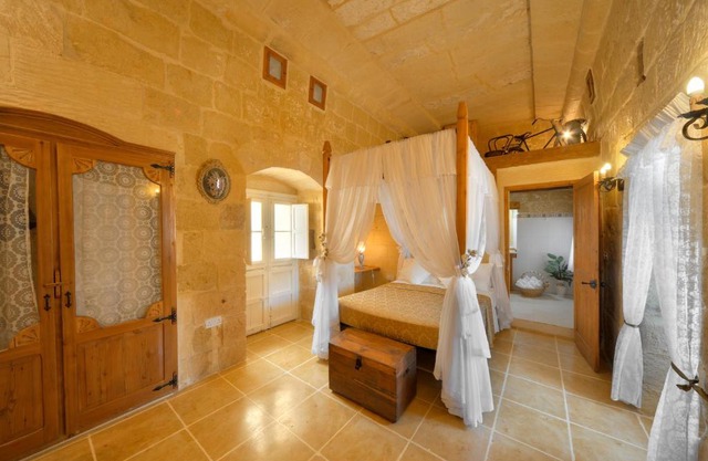 Tal-Barun Farmhouse