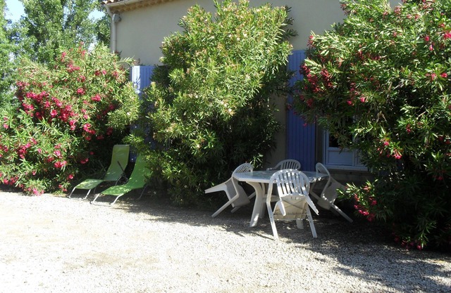 Tarascon VILLA RENTAL - DISTRICT ST GABRIEL