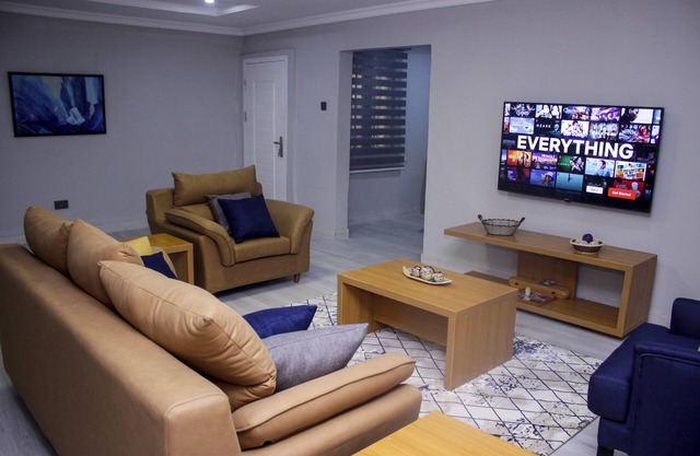 Tastefully furnished home in quiet, secure and accessible community in Bodija A1