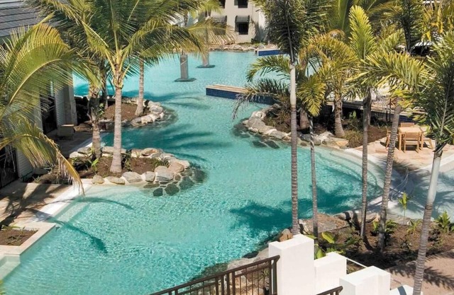 Temple Dream - Swim Out Apartment