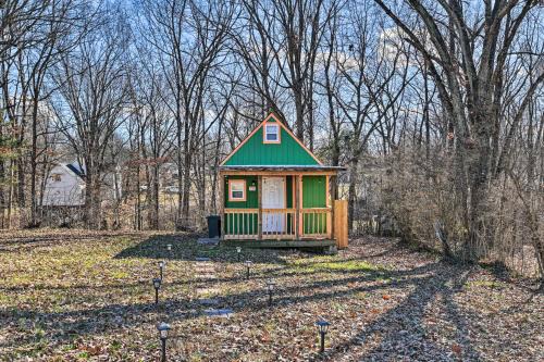 Tennessee Tiny Home about 24 Mi to Nashville