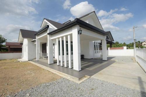 Teratak Bonda Zariah Homestay