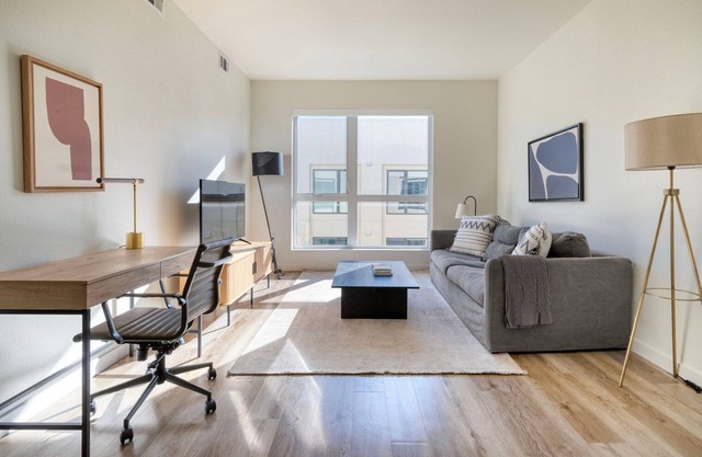 Terrific Hayward 1BR w/Pool & Fitness, near BART, by Blueground