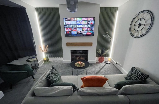 Tettenhall Village Townhouse