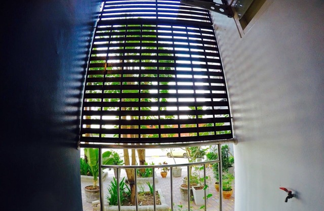 Thanarom Place