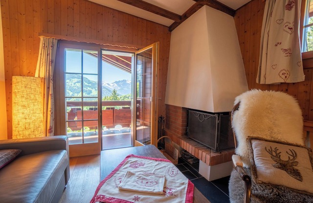 The apartment is located in La Barboleuse, approx. 150m from the Croix-de-Chaux - Gryon ski slope li