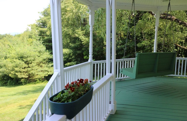 The Ballard House Inn
