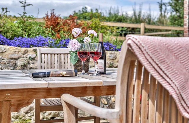 The Barn - a charming property sleeping four guests in west Dorset