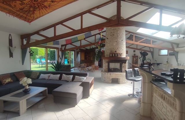 The Barn (KARMA) (GuestHouses28&40)