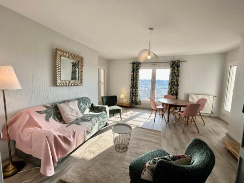 The Belvedere: city centre with magnificent views