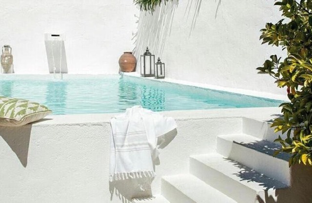 The Bower - Volos FREE DIVING LESSON