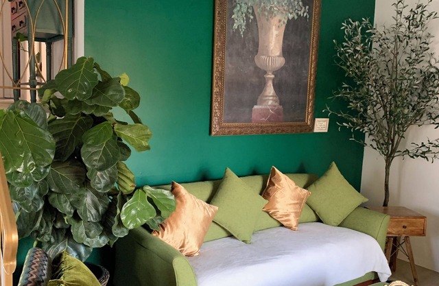 The Breathtaking Gallery, 2be/2ba, pet friendly, near O’Hare
