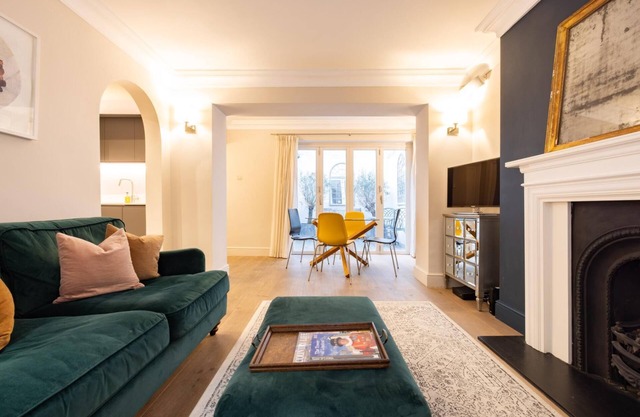 The Brunswick Oasis 2 Bedroom in Notting Hill