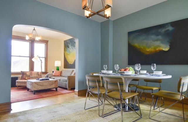The Bucktown House - Suite #4 - Heart of Wicker/Bucktown, 10 minutes to downtown