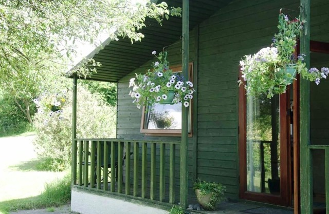 The Cabin at Blaen Cedi Farm - New for July 2019