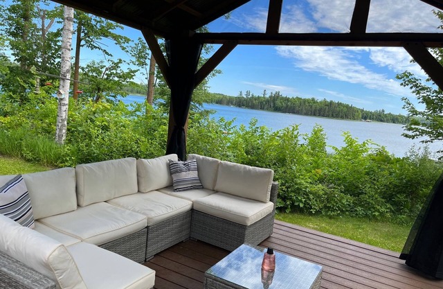 The Cabin on Baby Lake: Charming Log Cabin Getaway