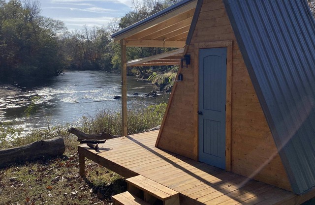 The Camellia River Pod on the Saluda River