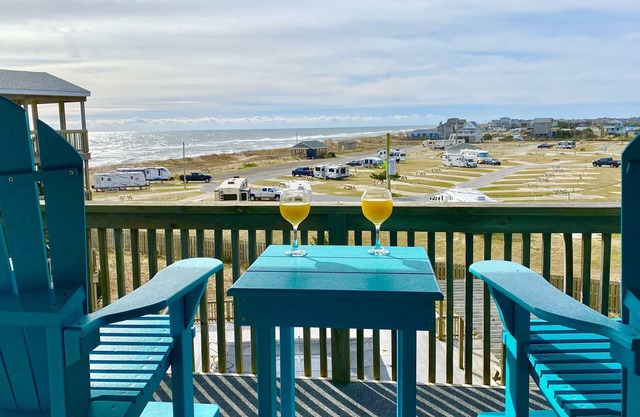 “The Cape” TOP FLOOR In Oceanfront Resort Rodanthe Condos