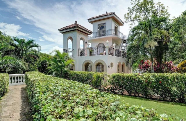 The Castle, a Luxury 10-Bedroom Villa with Chef Included, Esparza.