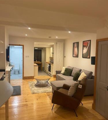 The City House by Tas