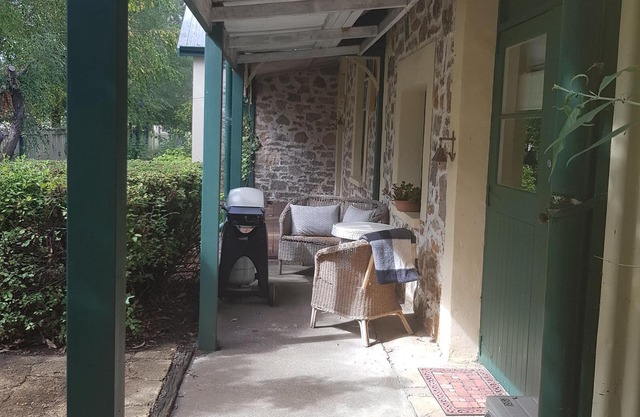 THE COACH HOUSE WILLYUNG