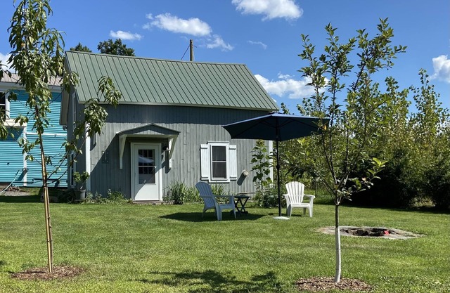 The Coral Cabin