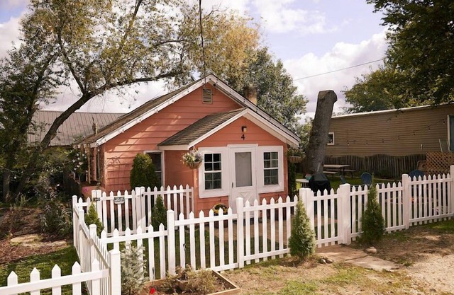 The Coral Cottage