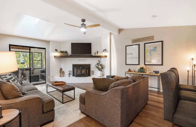 The Coves on Beaver Lake