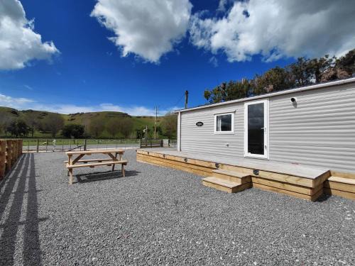 The Cow and Calf Cabins- a self-contained holiday home & a self-contained cabin Napier - Hastings