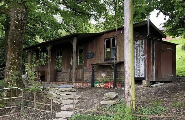 The Doghouse at Faraway Follies