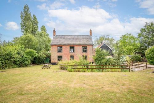 The Farmhouse Boundary Farm Framlingham