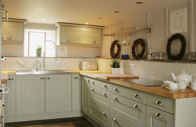 The Farmhouse - Laythams Holiday Lets Retreat