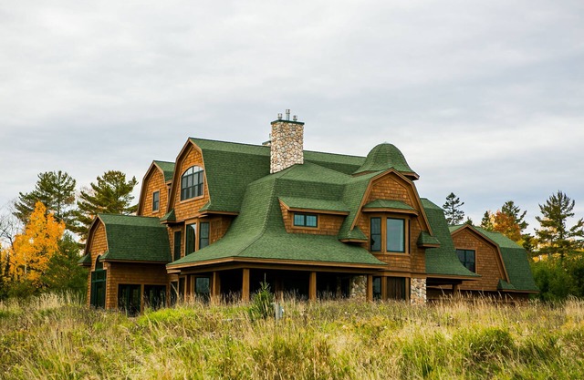 The Fitzgerald Manor BnB is Your Northwoods Destination !