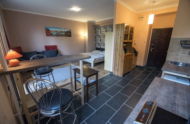 The fully eqipped flat in green area but close to the citycenter with free WIFI.